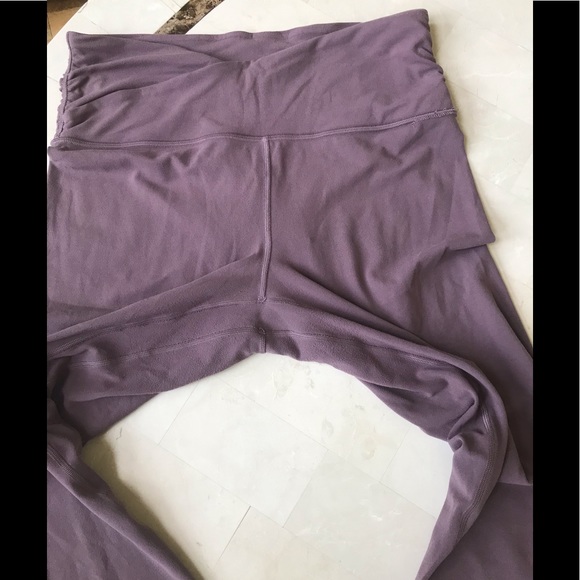 Lululemon Align Crop 21" Cross Lunar Rock - Picture 6 of 10